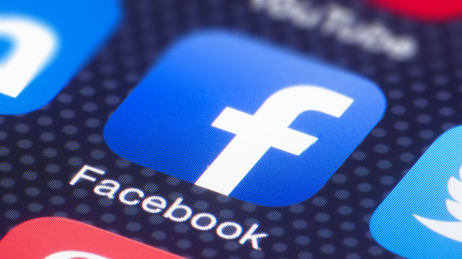 Facebook nói gì về thông tin "khóa tài khoản cá nhân bán hàng online"?